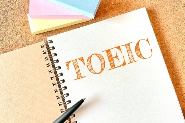 トーイックと書かれたノート